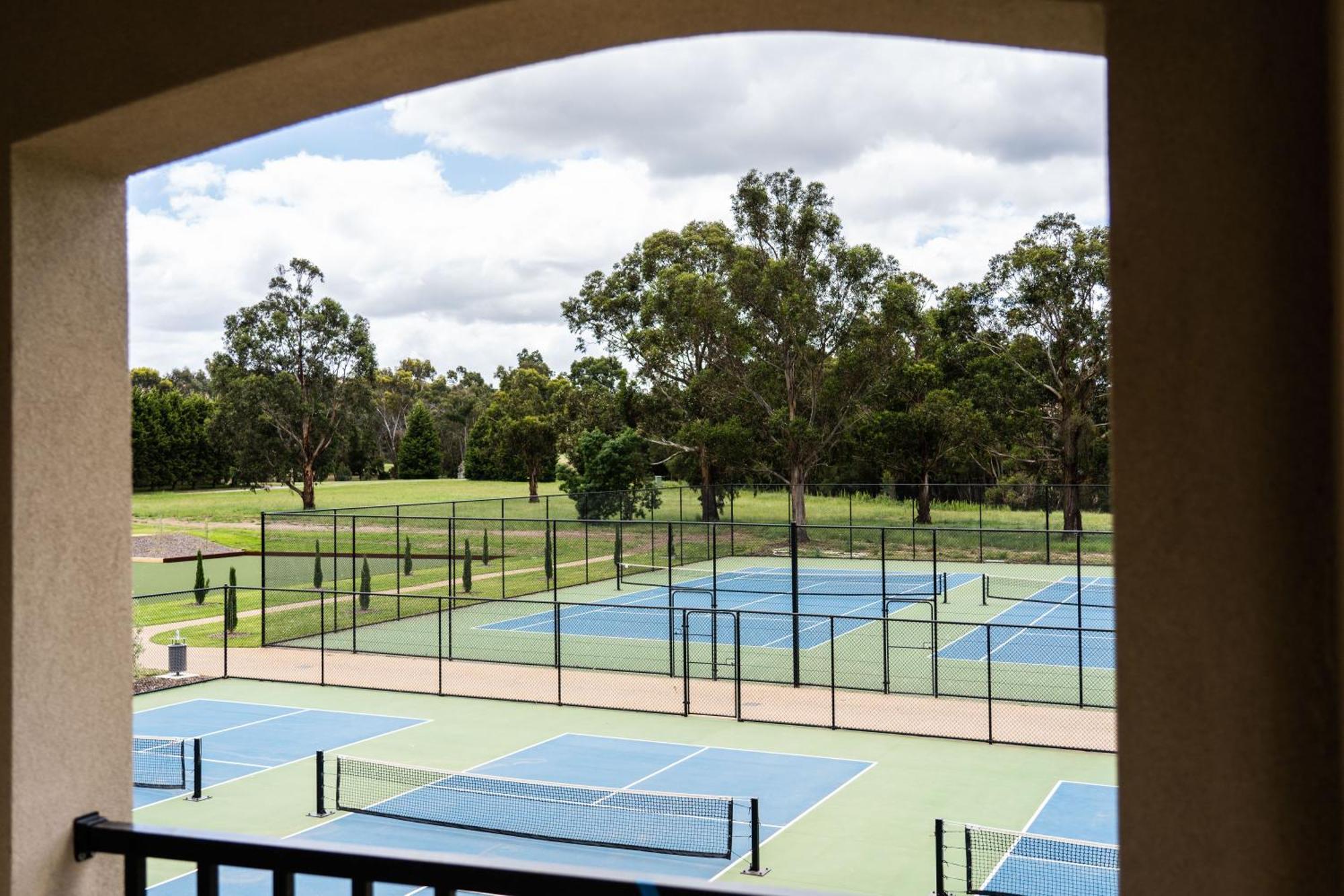 Hidden Valley Resort Wallan Екстериор снимка